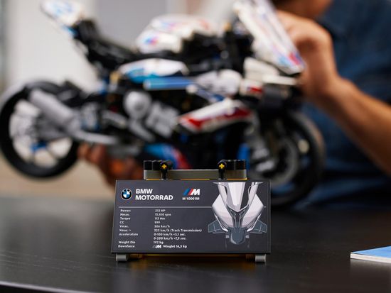 LEGO Technic 42130 BMW M 1000 RR