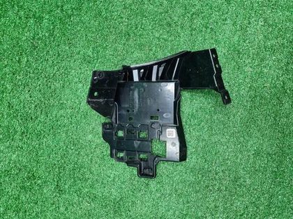 Кронштейн заднего бампера LR Discovery Sport 19-нв