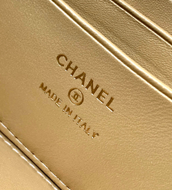 Chanel Vanity Bag 17 cm