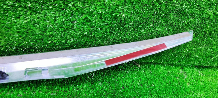 Молдинг крышки багажника Mercedes E W213 (2016-2021)