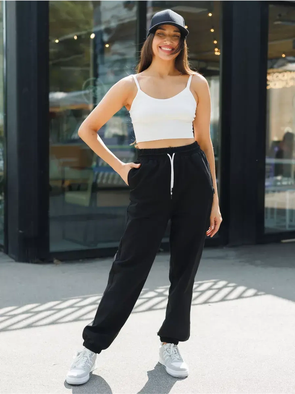 Брюки трикотажные