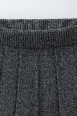 ZARA ВЯЗАНАЯ ЮБКА В СКЛАДКУ, СЕРЫЙ МЕЛАНЖ