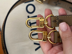 Сумка Louis Vuitton POCHETTE METIS