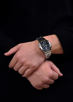 Мужские наручные часы Casio G-Shock GM-2110D-8A