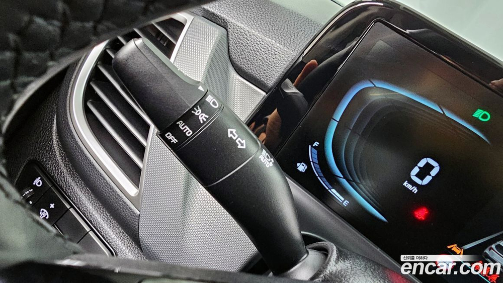 Kia The New Seltos Бензин 1.6 Turbo 2WD (06.2023)