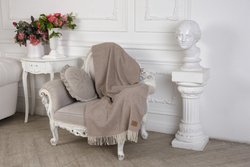 Плед 150х200 Italian Woollen Treasures S.r.l. Asmana 400 3 интерьер