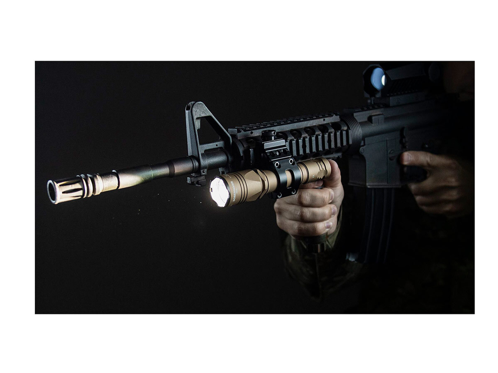 Фонарь подствольный Armytek Dobermann Pro Magnet USB Sand XHP35 HI, 1400 lm, тёплый, до 363м, 1x18650, IP68, 114г