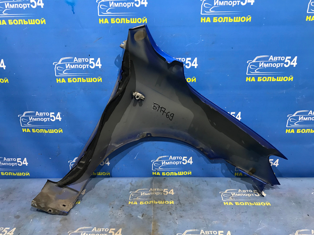 Крыло переднее левое MAZDA DEMIO 2002-2005