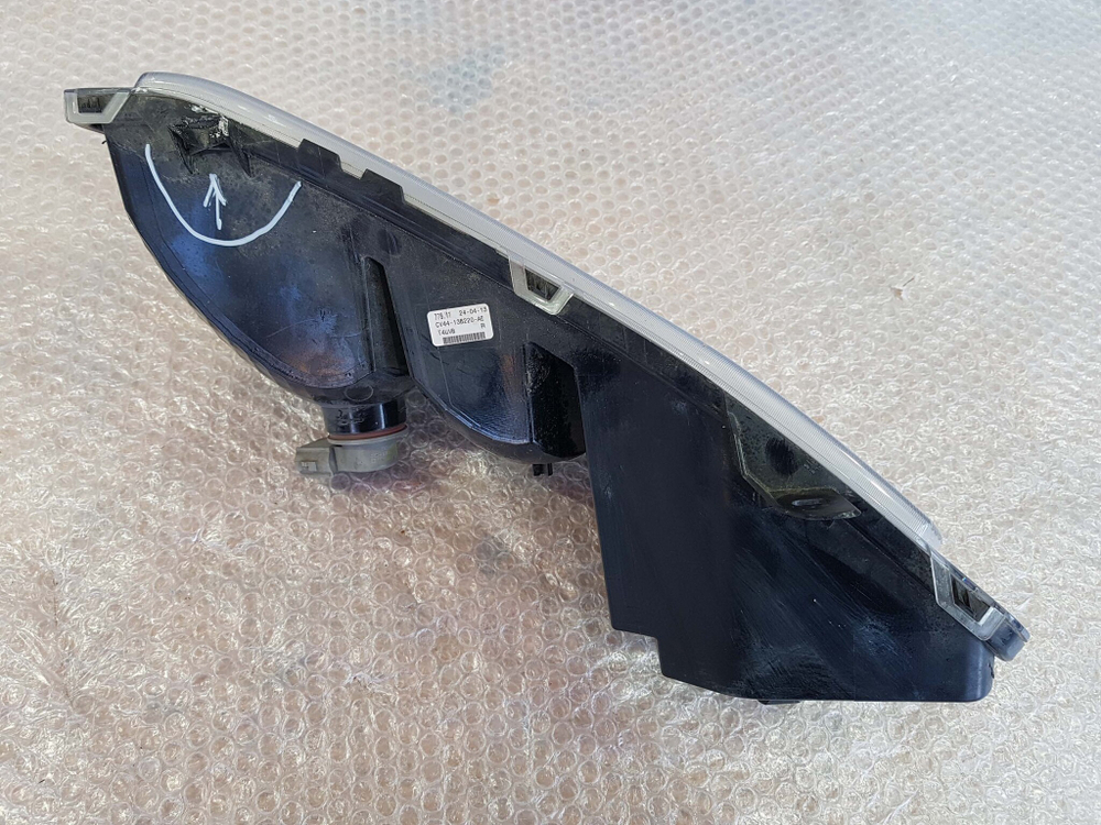 ПТФ правая c дефектом Ford Kuga 2 (CBS)  Б/У Оригинал cv4413b220ae