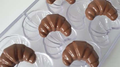 636 | Форма для шоколадных изделий "Круассан" (275*135 мм)