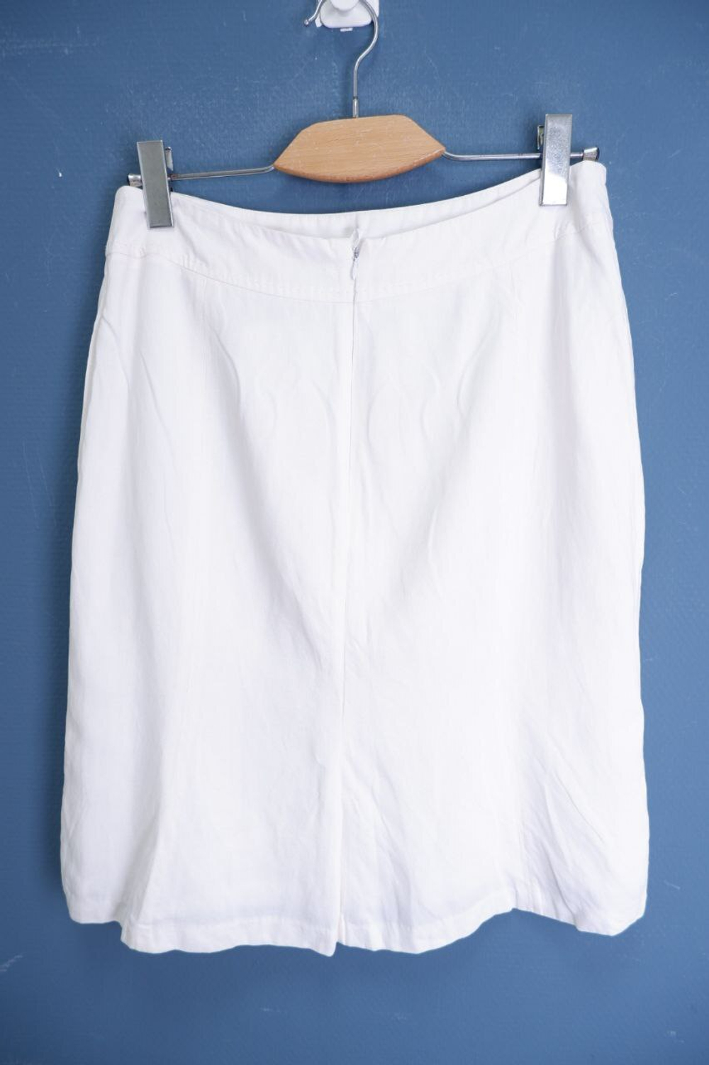 Юбка Oggi белая 42 размер