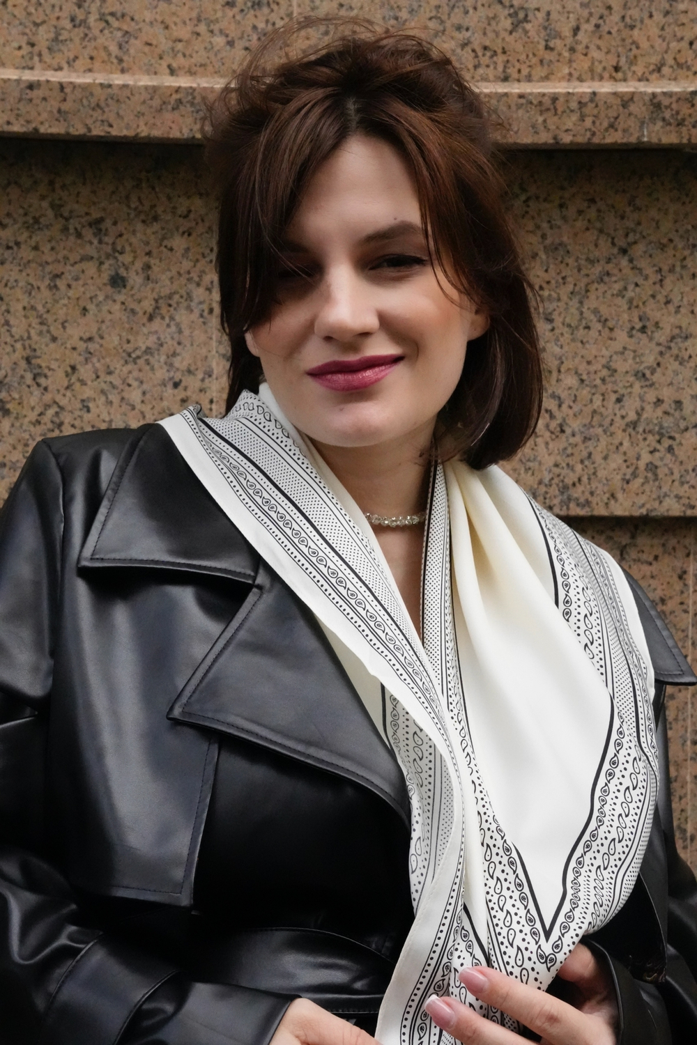 Платок шелк орнамент