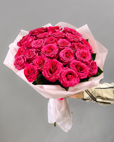 Букет 25 роз "Full monty"