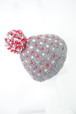 Шапка с сердечками на 7/8 лет