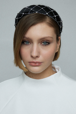 Ободок объемный с серебристой сеткой