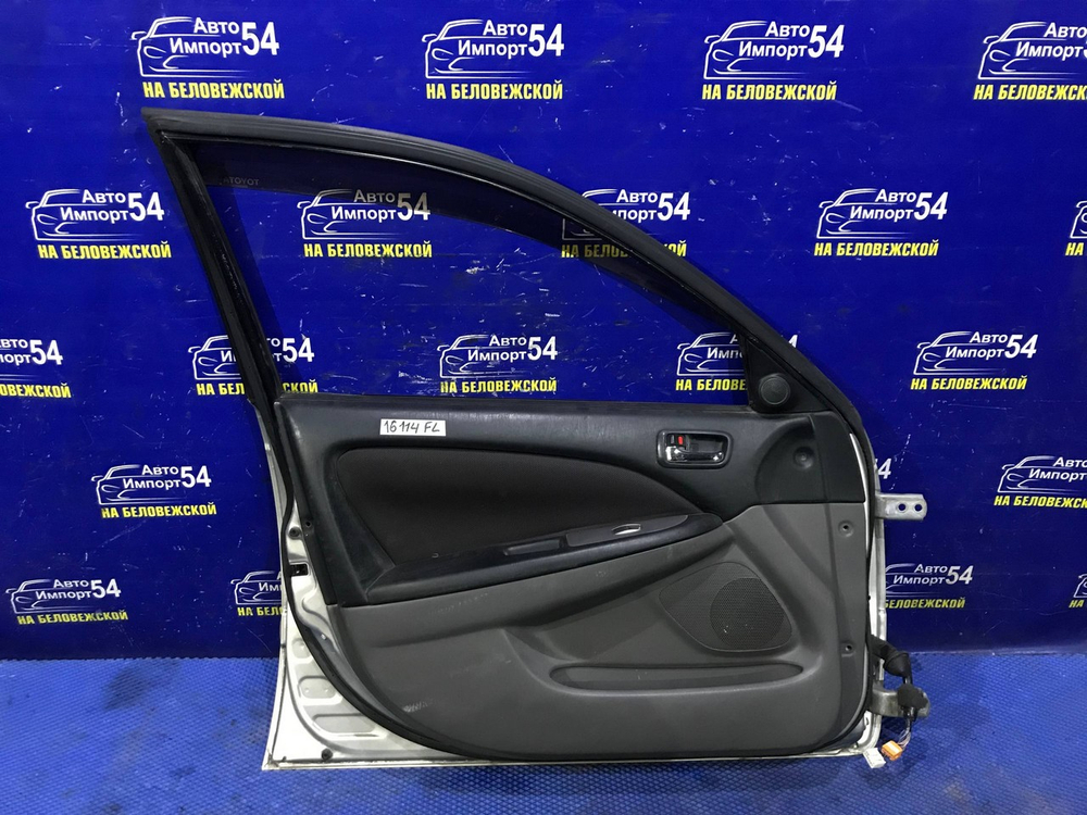 Дверь передняя левая TOYOTA CALDINA 1997-2002