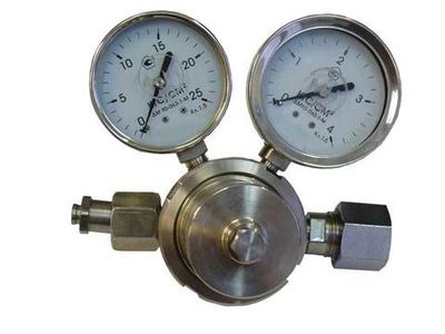 Редуктор для аммиака БАМО-1,2-1(с манометром, баллонный) (исп.09)