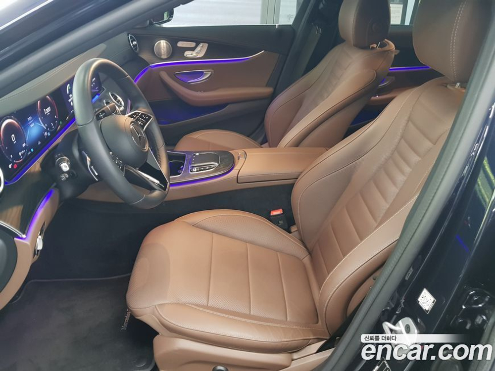 Mercedes-Benz E-Class W213 E250 AMG Line (12.2022)