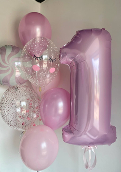 Композиция из воздушных шаров на годик девочке №1057
