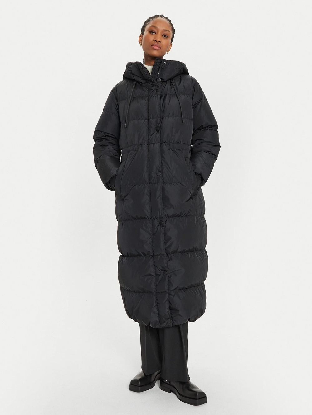 Пуховик женский WEEKEND MAX MARA DOLLY