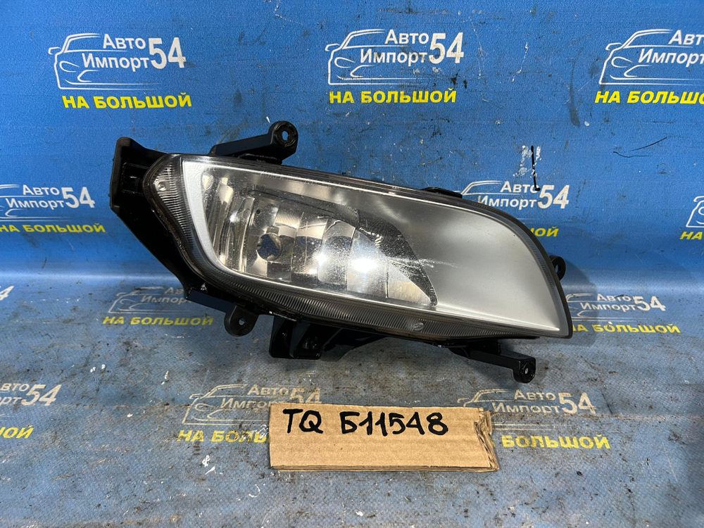 Туманка правая HYUNDAI STAREX 2007-2013