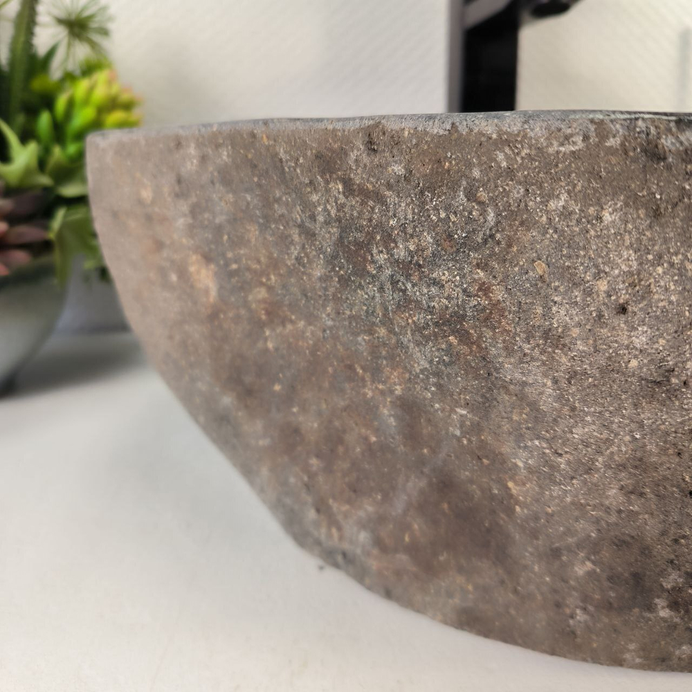 Раковина из речного камня RS-65201 44*39*15 0861