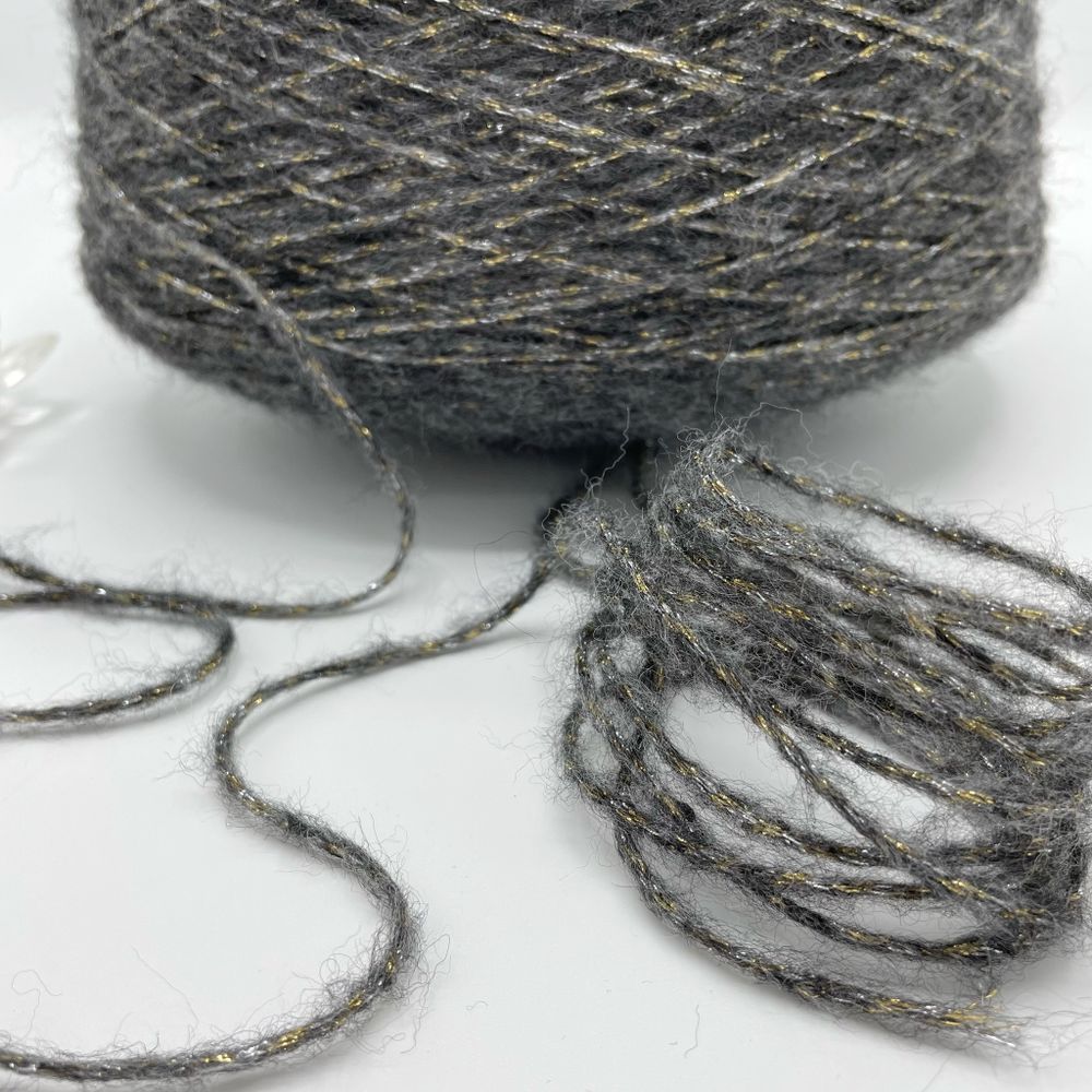 PINORI FILATI 5% альпака 10% пух мериноса 20% вискоза 21% люрекс 44% полиамид