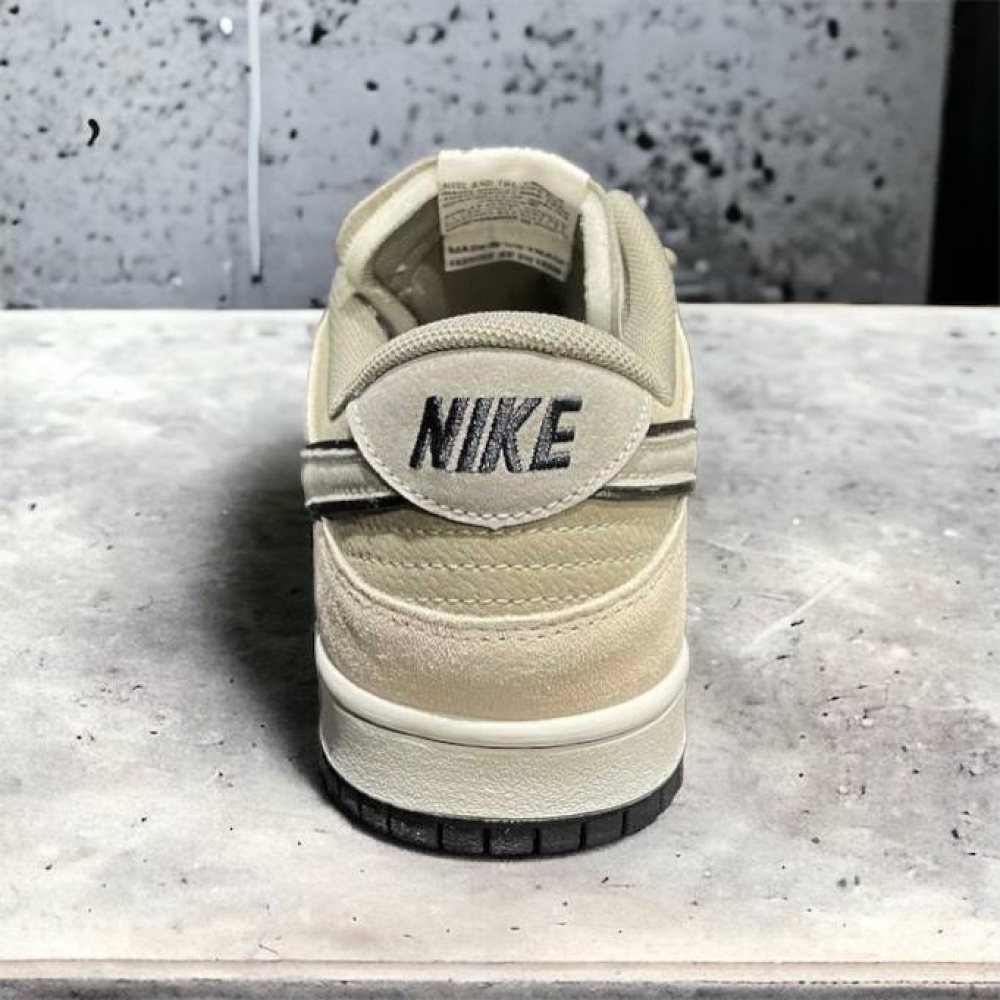 Nike SB Dunk Low • Cream Gray