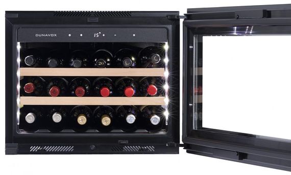 Винный холодильник Dunavox DAVG-18.46SS.TO