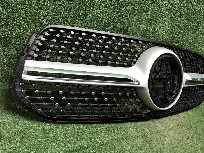 Решетка радиатора Mercedes GLE V167 (2018-2024)