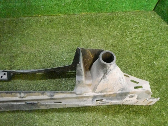 Кронштейн переднего бампера Mercedes GLE c292 (2015-2019)