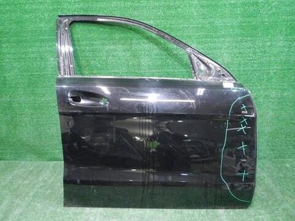 Дверь передняя правая Mercedes ML GLE GL GLS W166 X166 (2011-2018)