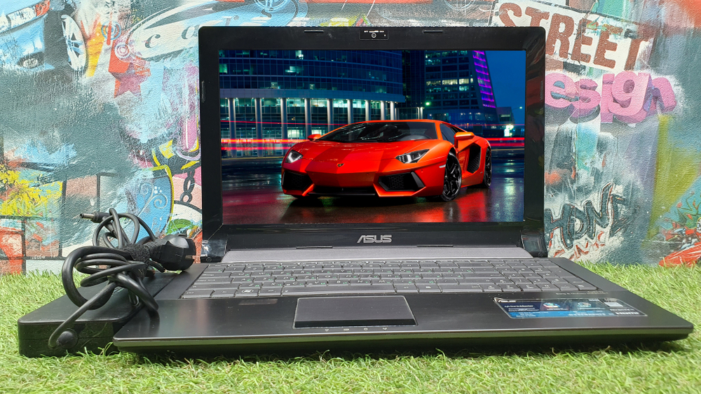 Ноутбук ASUS i7/8 Gb/ GT 630M 2Gb/N53SM-SX050R [90nbgc718w1725rd13ay ]/Windows 10