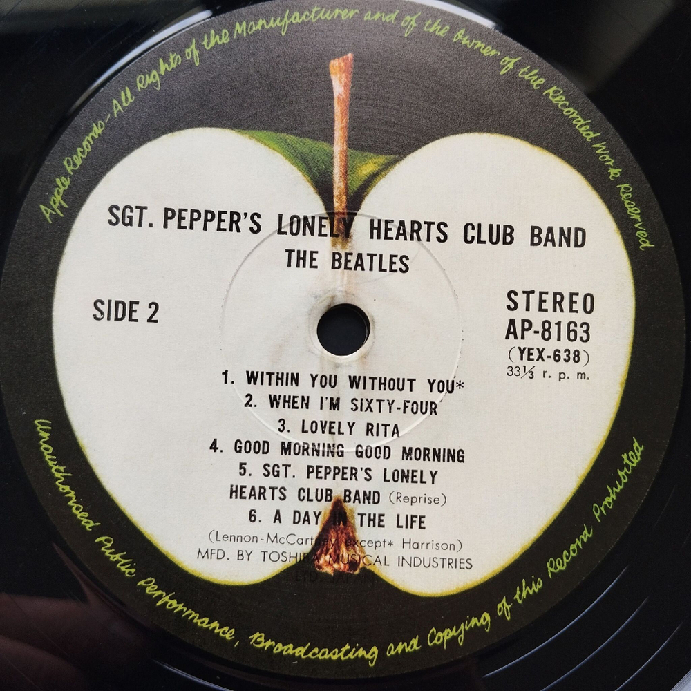 Винтажная виниловая пластинка LP The Beatles Sgt. Pepper's Lonely Hearts Club Band (Japan 1974) (No Obi) With A Little Help From My Friends