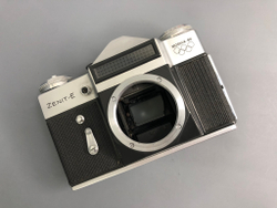 Zenit-E MOSKVA 80 Олимпийский + Helios 44-3