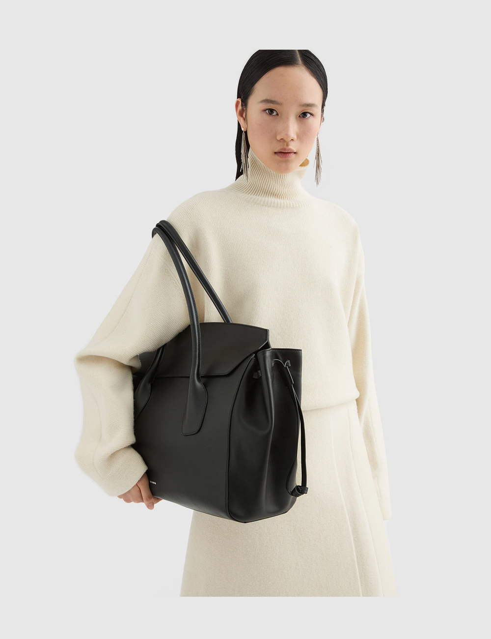 Сумка JIL SANDER Voyage Medium "Black"