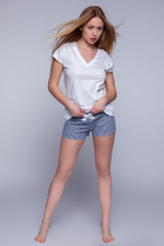 Молодежная пижама Claudia с коротенькими шортиками (Размер: L) (Цвет: белый с синим)