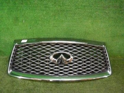 Решетка радиатора Infiniti QX80 (2017-2020)