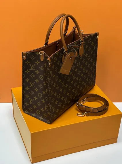 Сумка Louis Vuitton On The Go MM