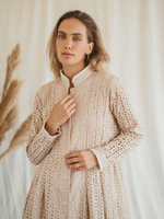 Платье миди из прошвы (бежевое)