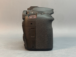 Canon EOS 90D Body 100 кадров