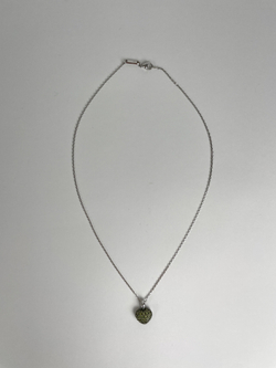 Колье Chopard White Gold Peridot Heart Necklace