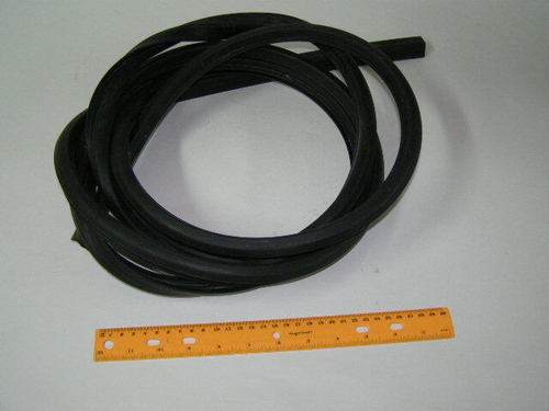 Уплотнитель лоб. стекла /УАЗ 469/ (СЗРТ)