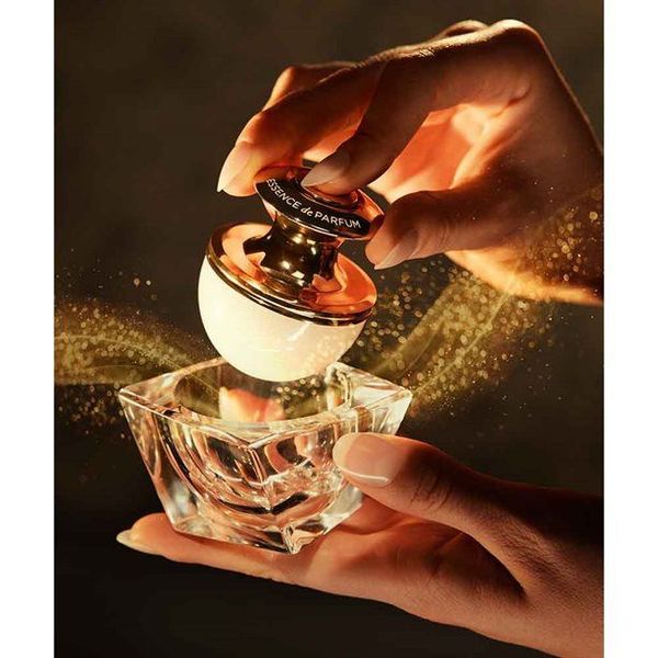 Avon Attraction Addicted Essence de Parfum