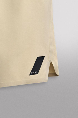 ZARA БАЗОВЫЕ СПОРТИВНЫЕ ШОРТЫ, ПЕСОЧНЫЙ