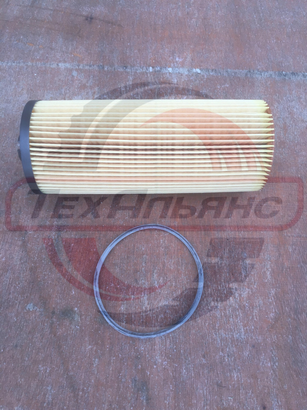 Фильтр масляный MANITOWOC 03045809