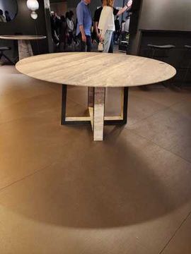 Обеденный стол Tharu by Knoxx