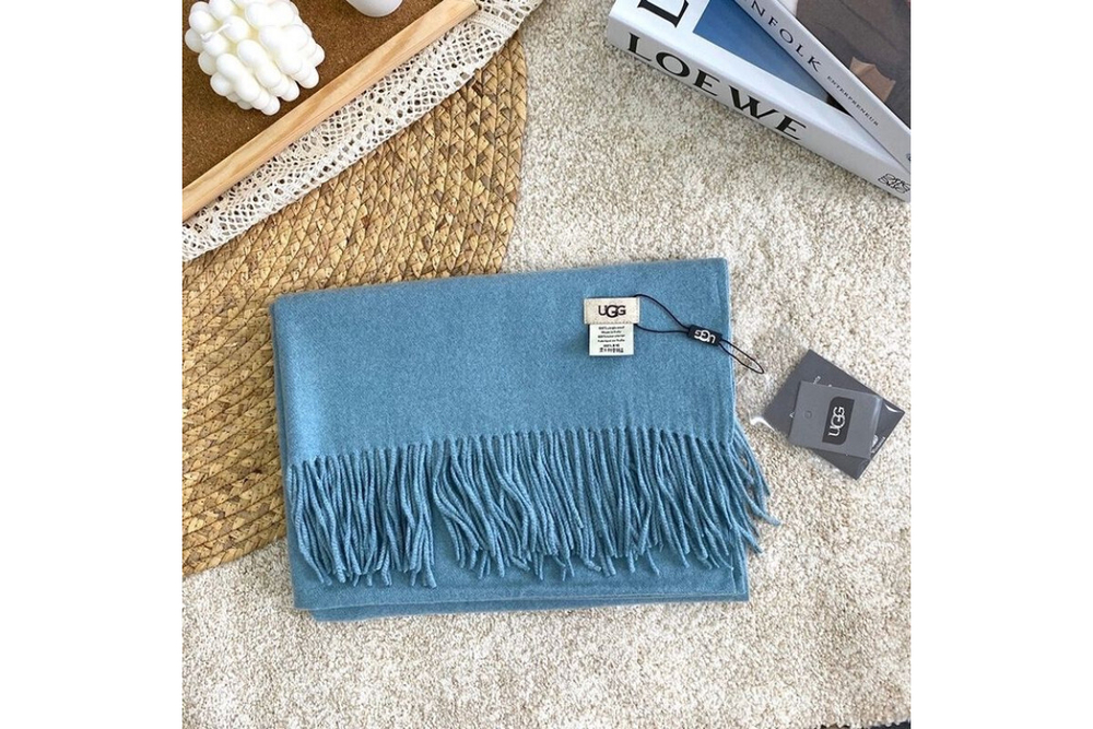 Шарф/Палантин UGG Голубой