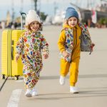 Комбинезон с клапаном и капюшоном "Travel story"