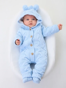 Комплект вязаный новорожденному: комбинезон+шапка+пинетки